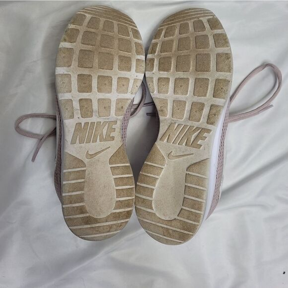 NIKE Tanjun‎ pink particle rose running shoes sneakers 812655-605 size 9 women - Picture 8 of 11